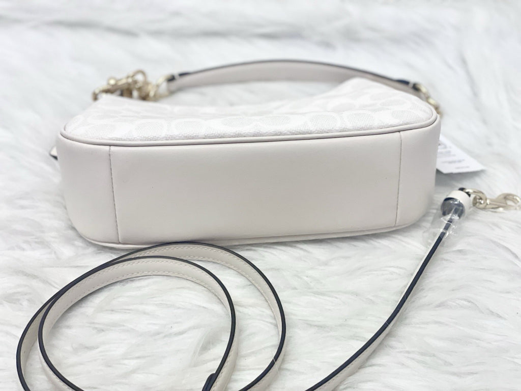 NWT COACH Women’s Teri Shoulder Bag In Signature Canvas In White/Chalk