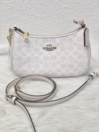 NWT COACH Women’s Teri Shoulder Bag In Signature Canvas In White/Chalk
