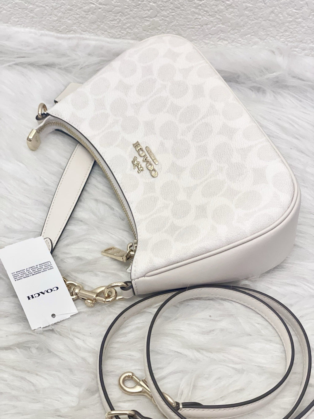 NWT COACH Women’s Teri Shoulder Bag In Signature Canvas In White/Chalk